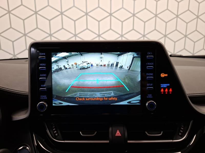 Toyota C-HR - Photo 21