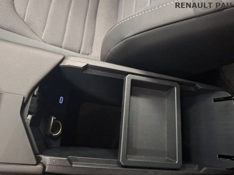 Toyota C-HR - Photo 24