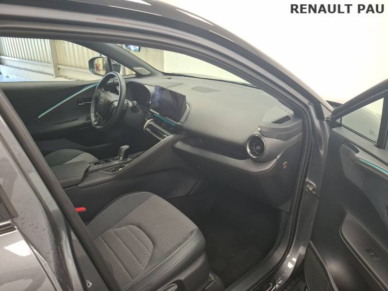 Toyota C-HR - Photo 9