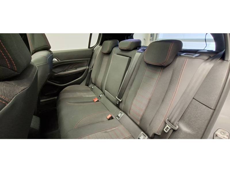 Peugeot 308 - Photo 11