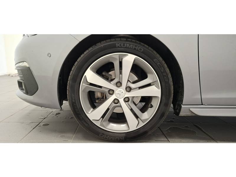 Peugeot 308 - Photo 17