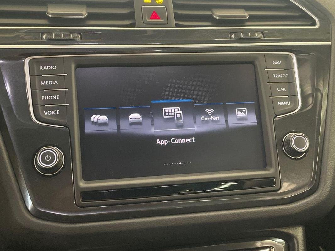 Volkswagen Tiguan - Photo 16
