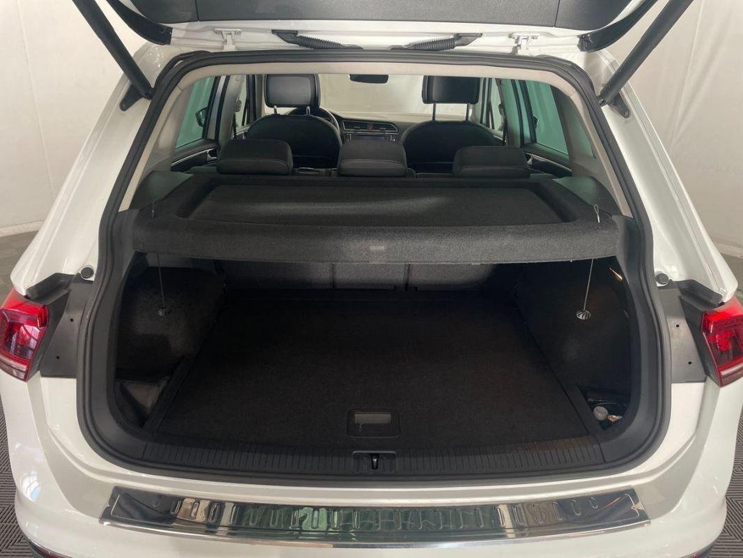 Volkswagen Tiguan - Photo 31