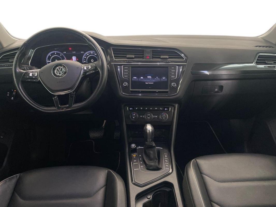 Volkswagen Tiguan - Photo 8