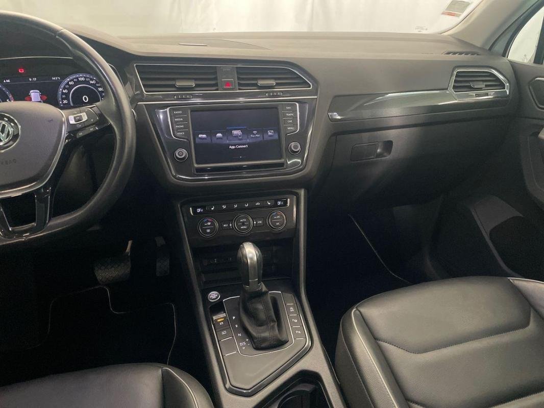 Volkswagen Tiguan - Photo 10