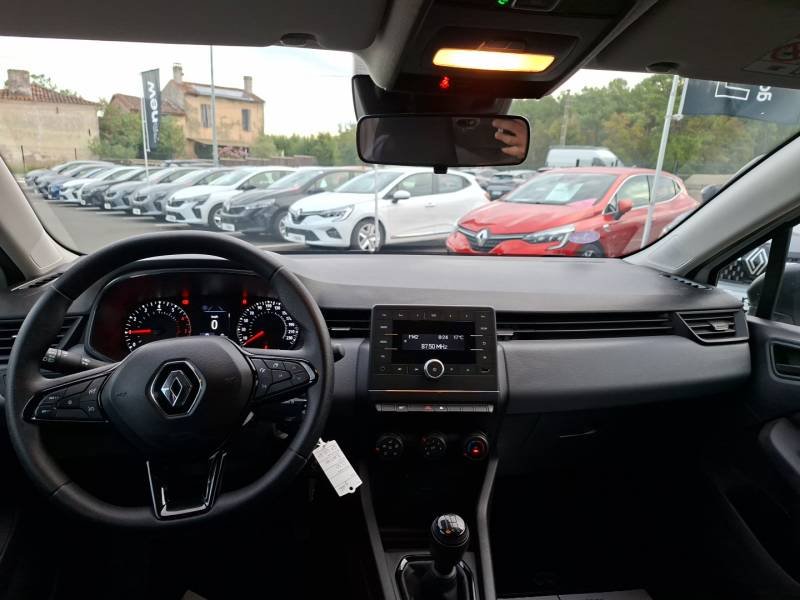 Renault Clio - Photo 25