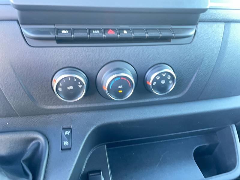 Renault Master - Photo 22