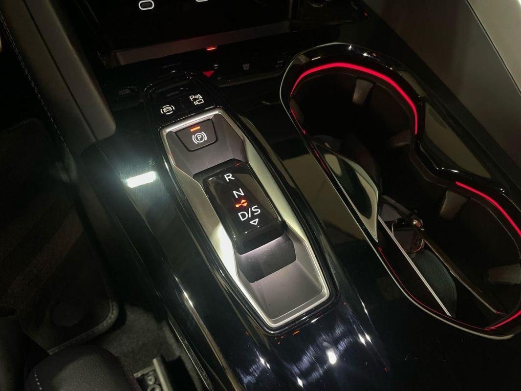 Audi Q5 - Photo 11
