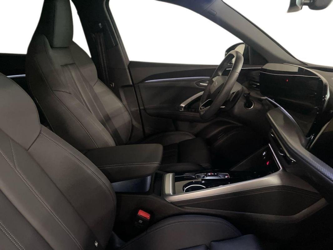 Audi Q5 - Photo 13