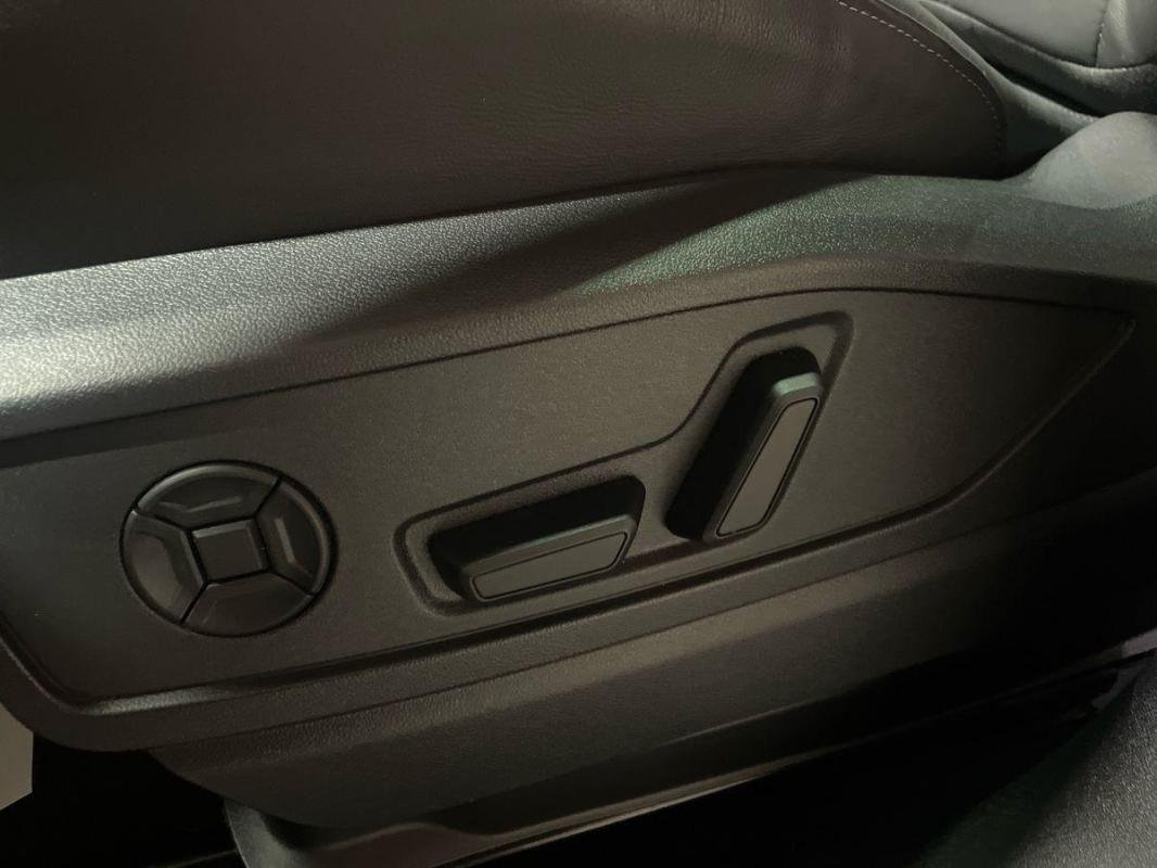 Audi Q5 - Photo 14