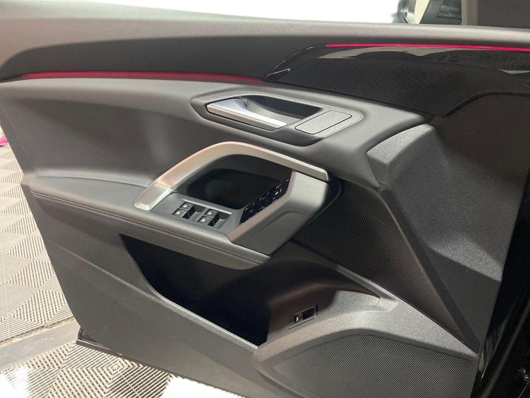 Audi Q5 - Photo 15