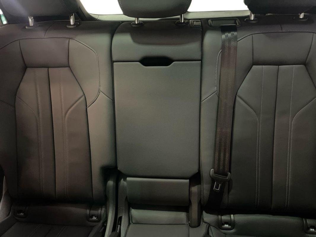 Audi Q5 - Photo 22