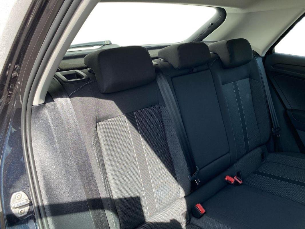 Volkswagen T-Roc - Photo 23
