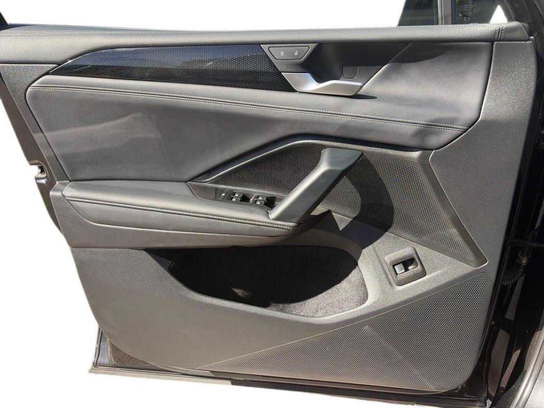 Volkswagen Tiguan - Photo 15