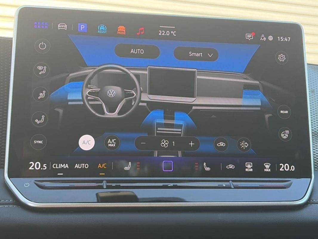 Volkswagen Tiguan - Photo 19