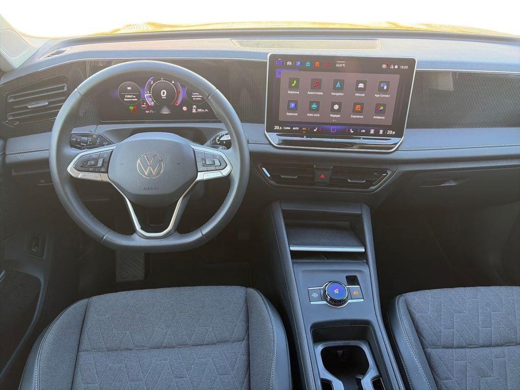 Volkswagen Tiguan - Photo 32