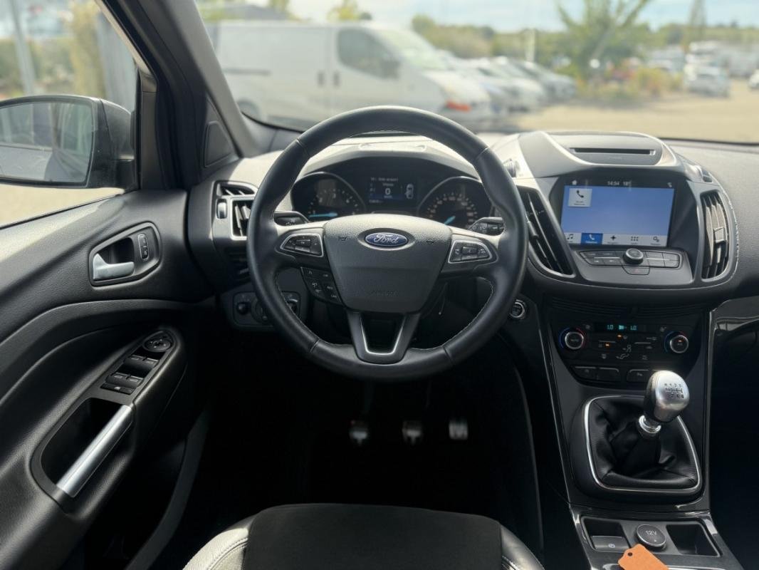 Ford Kuga - Photo 13