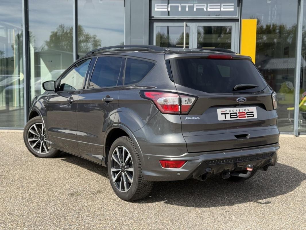 Ford Kuga - Photo 4