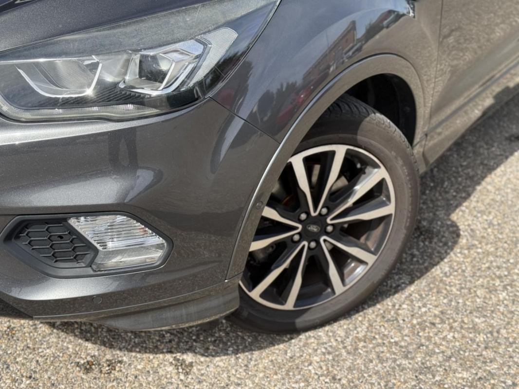 Ford Kuga - Photo 9