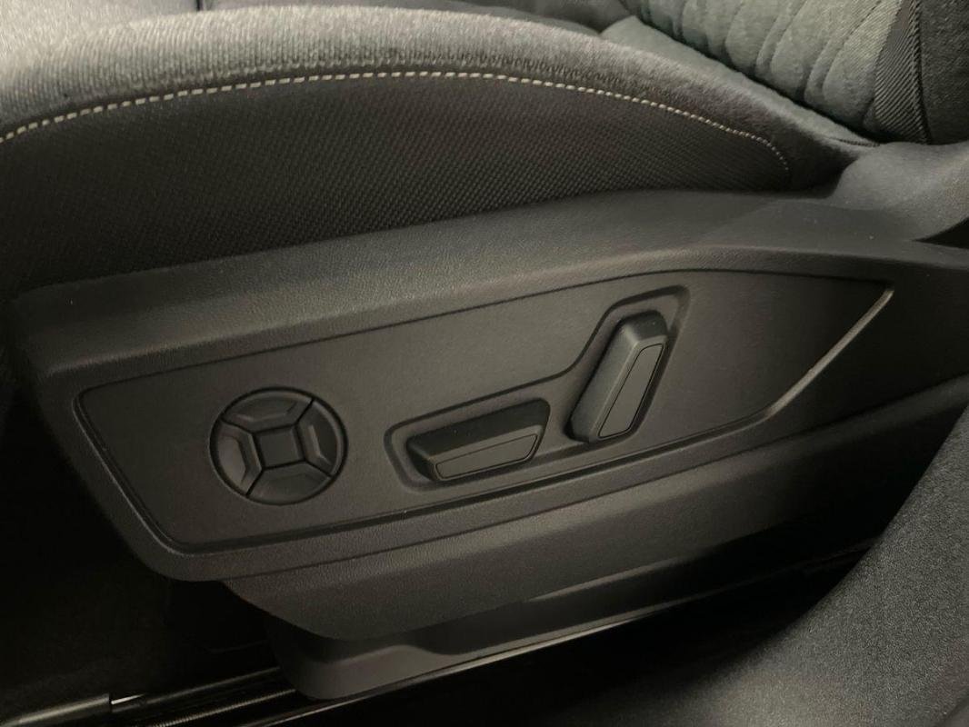 Audi Q5 - Photo 14