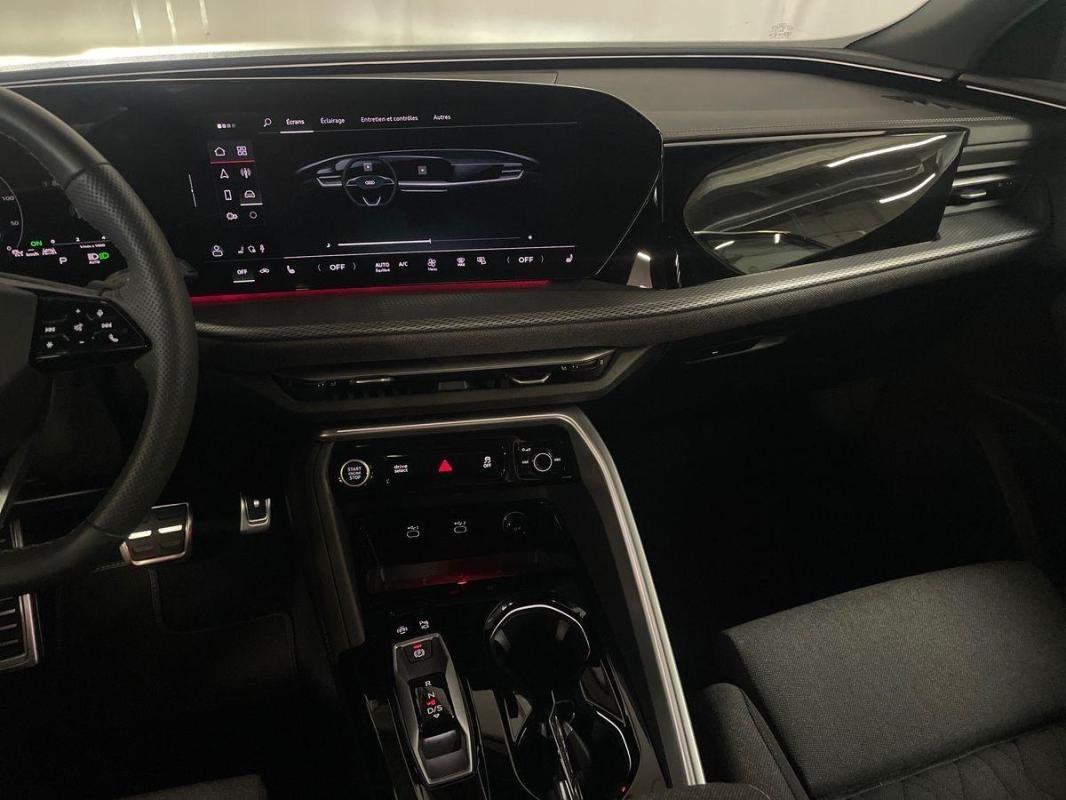 Audi Q5 - Photo 10