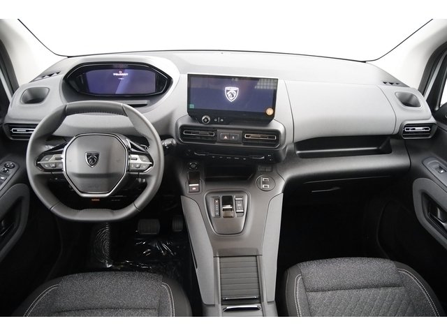 Peugeot Rifter - Photo 10