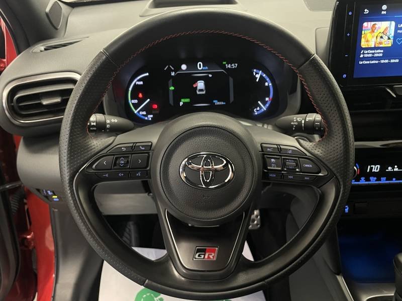 Toyota Yaris - Photo 9