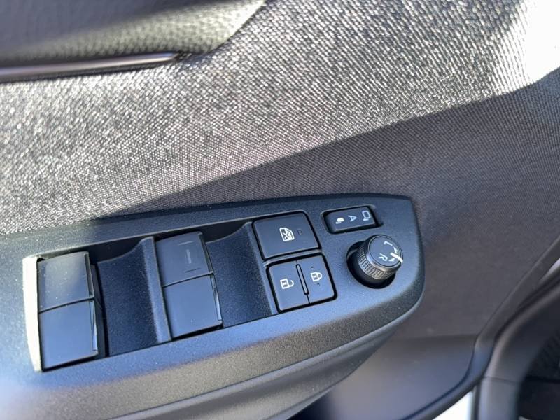Toyota Yaris - Photo 14