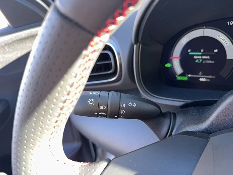 Toyota Yaris - Photo 29