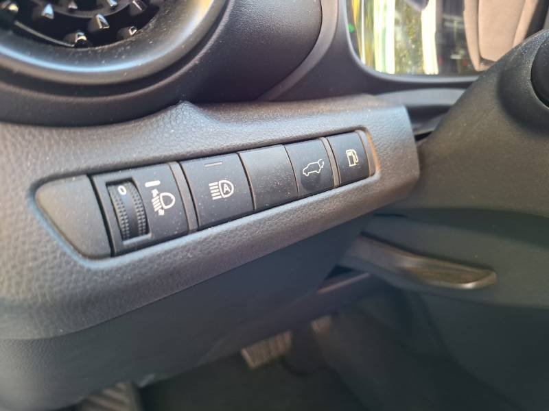 Toyota C-HR - Photo 17