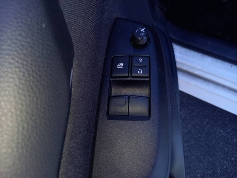 Toyota Yaris - Photo 14