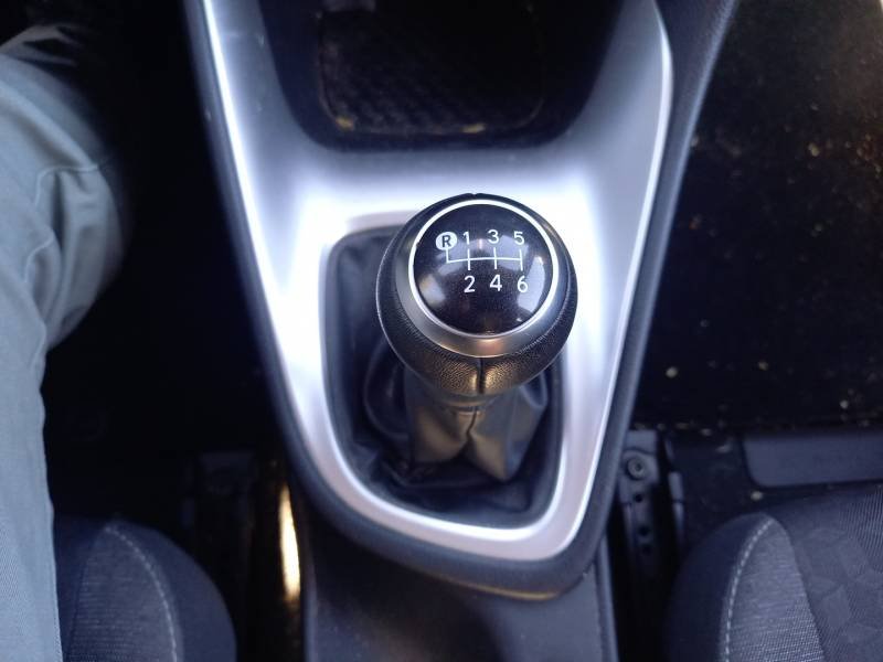 Toyota Yaris - Photo 24