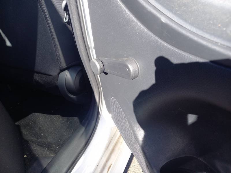 Toyota Yaris - Photo 29