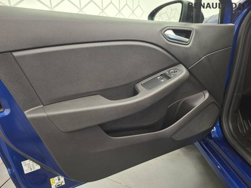Renault Clio - Photo 21