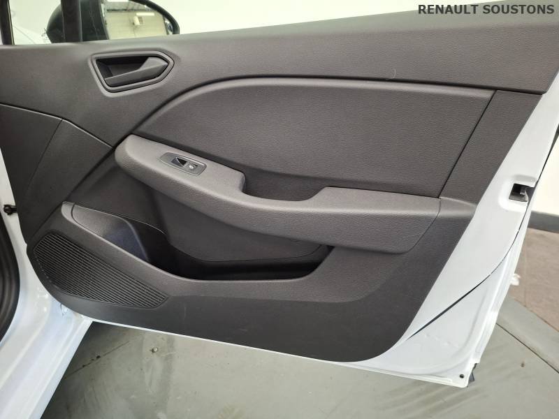 Renault Clio - Photo 20