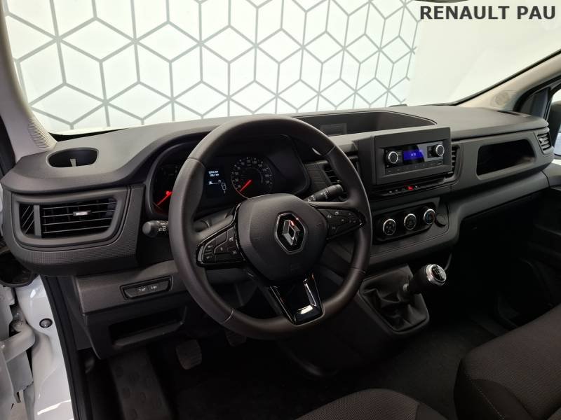 Renault Trafic - Photo 11