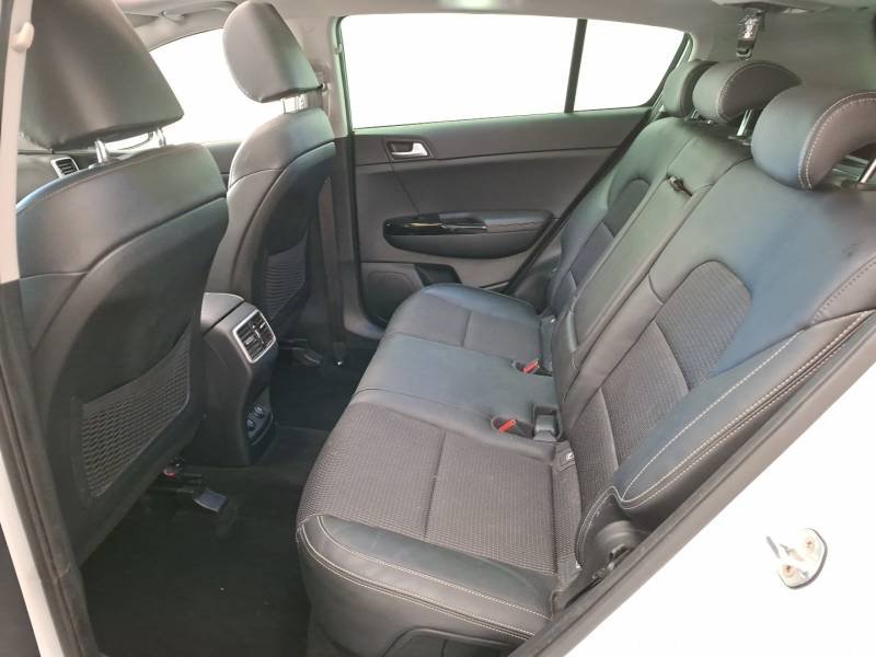 Kia Sportage - Photo 20