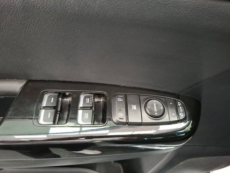 Kia Sportage - Photo 23