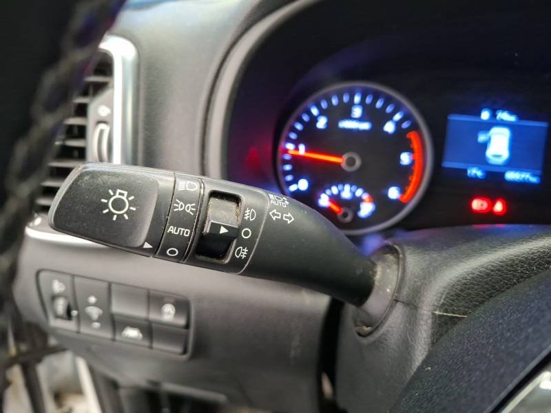Kia Sportage - Photo 25