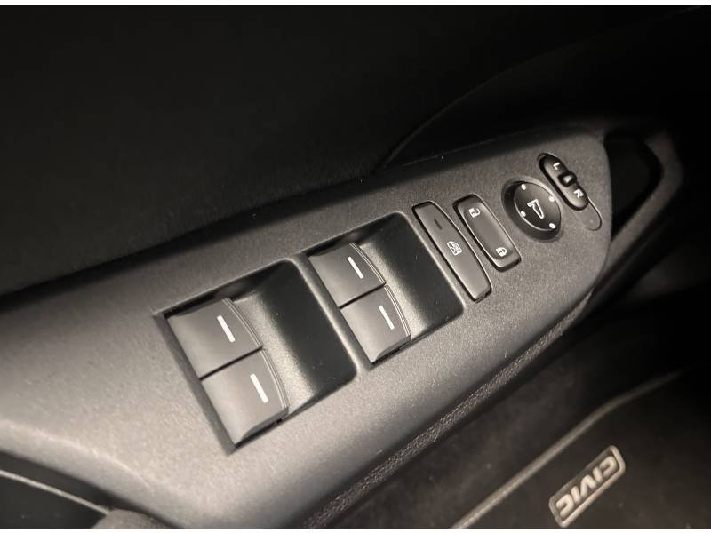 Honda Civic - Photo 17