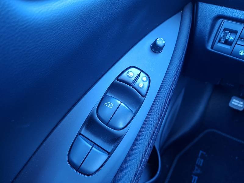 Nissan Leaf - Photo 22