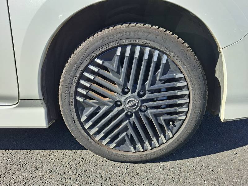 Nissan Leaf - Photo 13