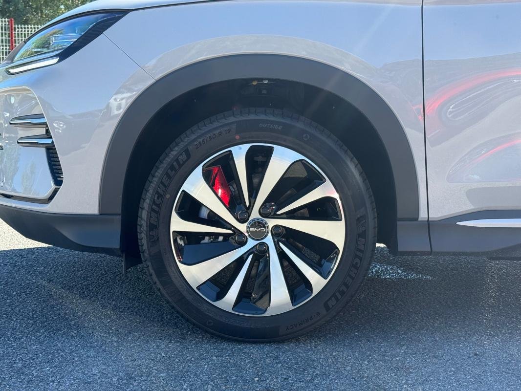 BYD Seal U - Photo 37