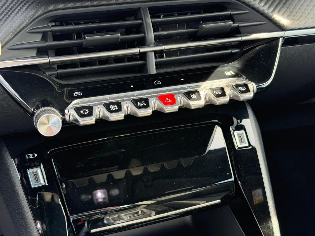 Peugeot 2008 - Photo 15