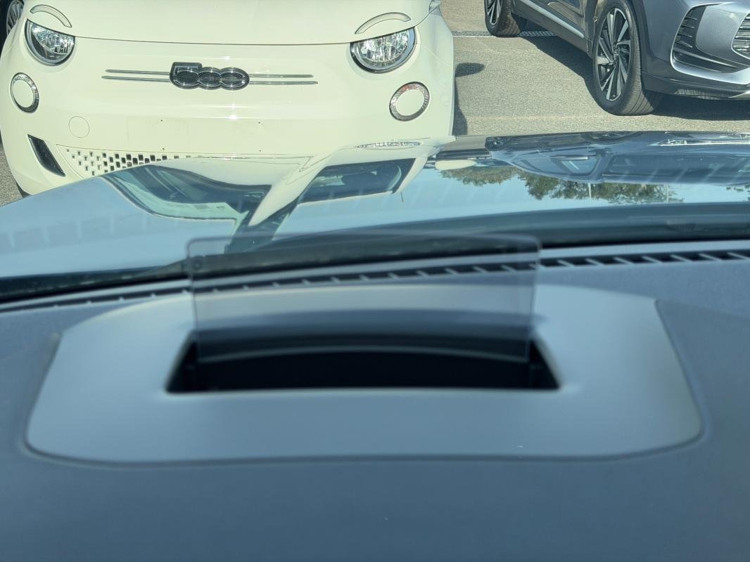 Ford Kuga - Photo 11