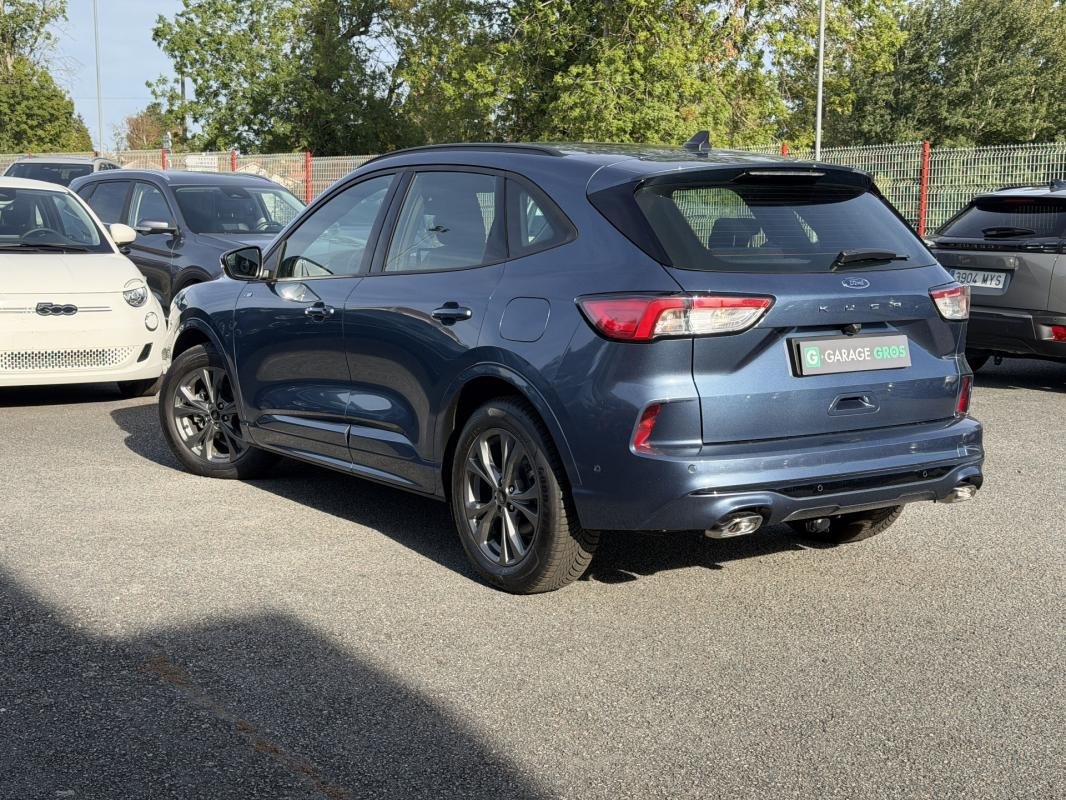Ford Kuga - Photo 2