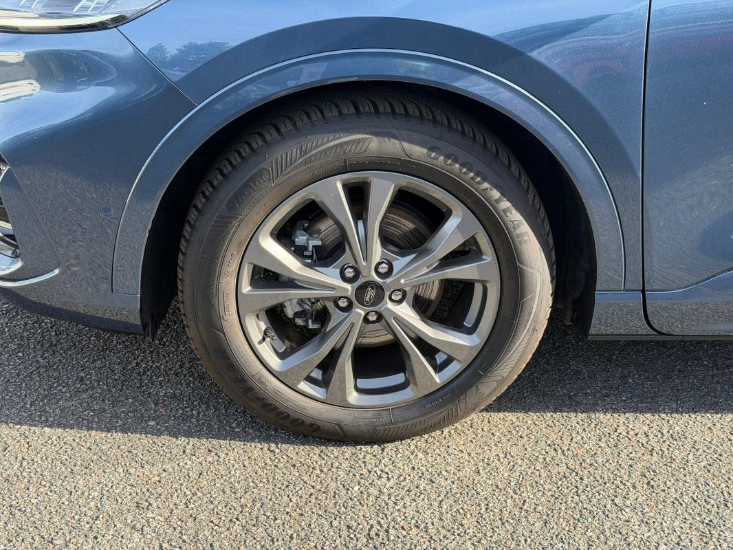Ford Kuga - Photo 25