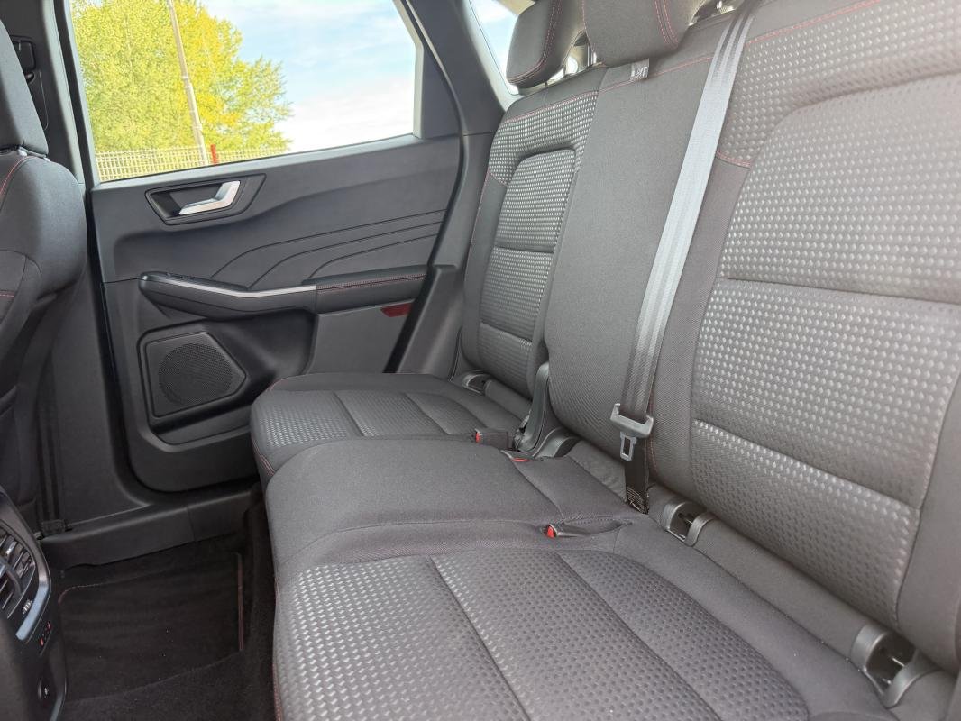 Ford Kuga - Photo 6
