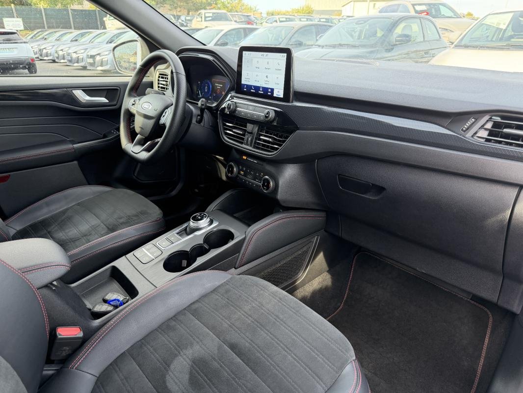 Ford Kuga - Photo 21
