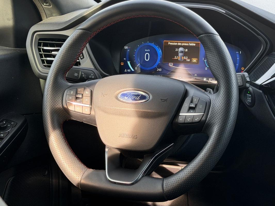 Ford Kuga - Photo 9